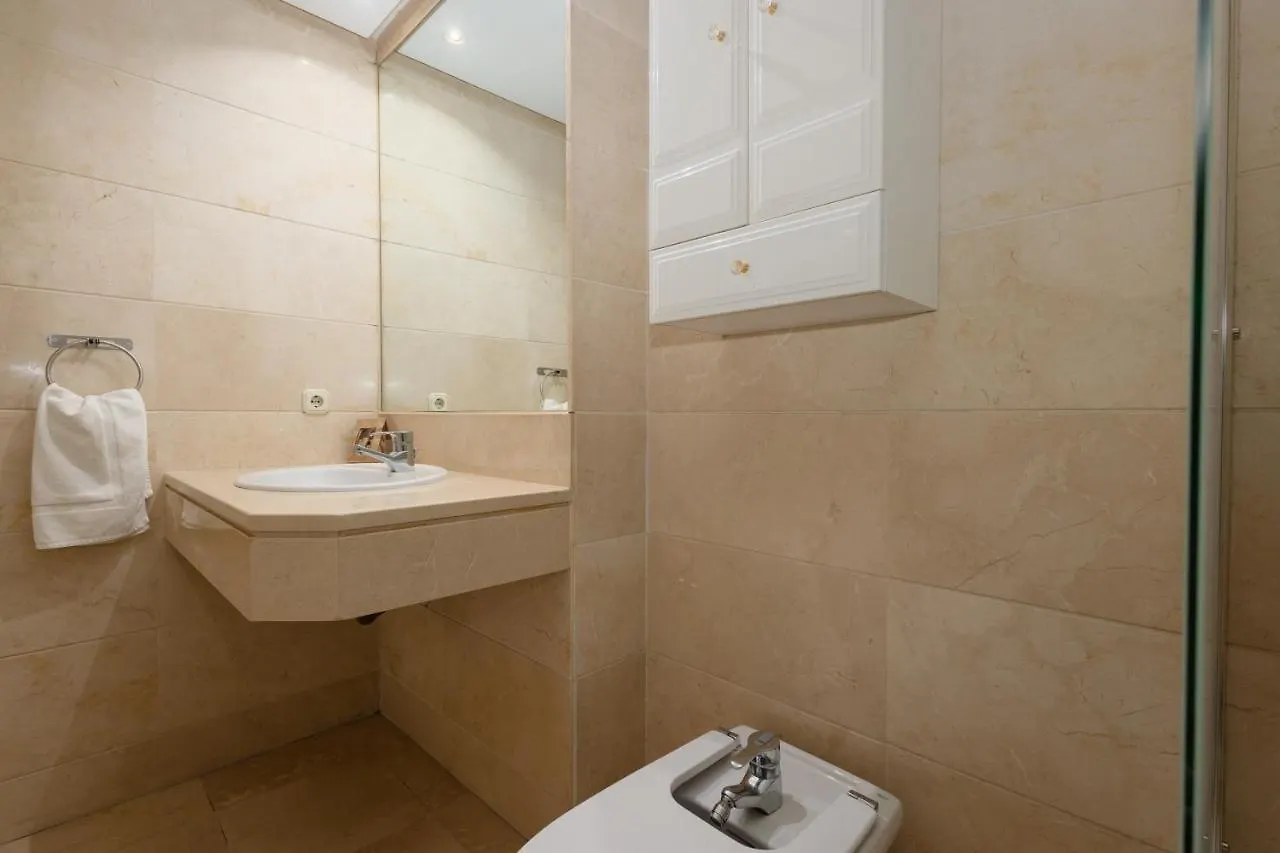 Sea View Apartment In The Center Of Puerto Banus And Private Parking Marbella
